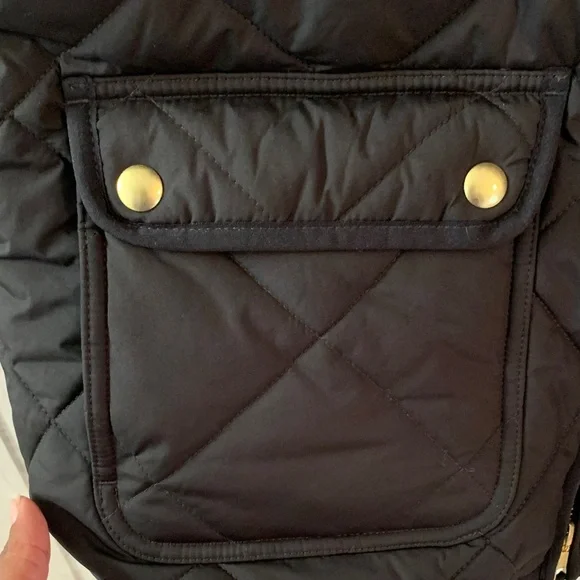 J.Crew Chic Signature Black Puffer Vest Fall Staple Sz L Gold Zipper EUC - Picture 3 of 11